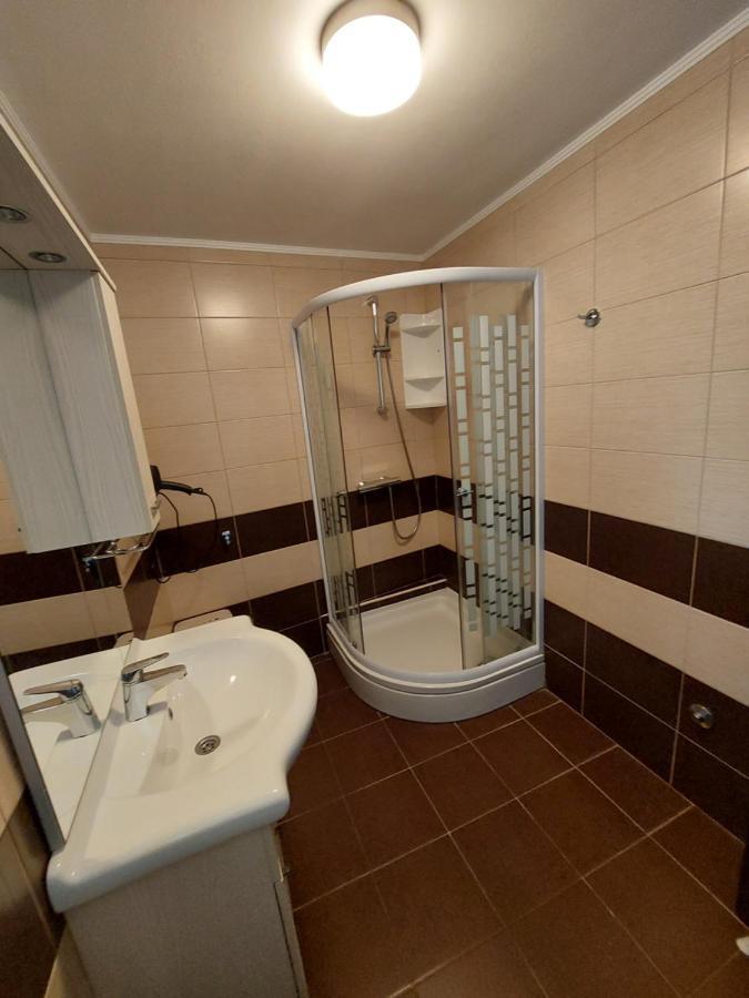 Holiday Baška Voda Exterior foto