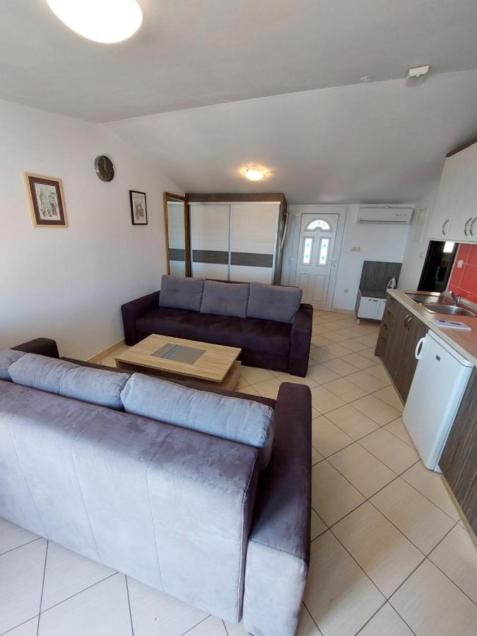 Holiday Baška Voda Exterior foto