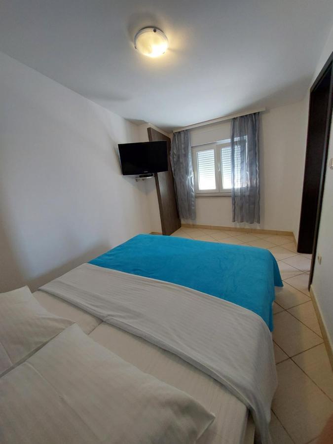 Holiday Baška Voda Exterior foto