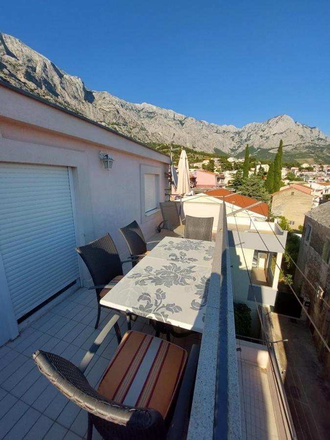Holiday Baška Voda Exterior foto