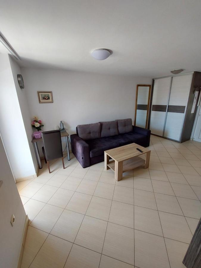 Holiday Baška Voda Exterior foto
