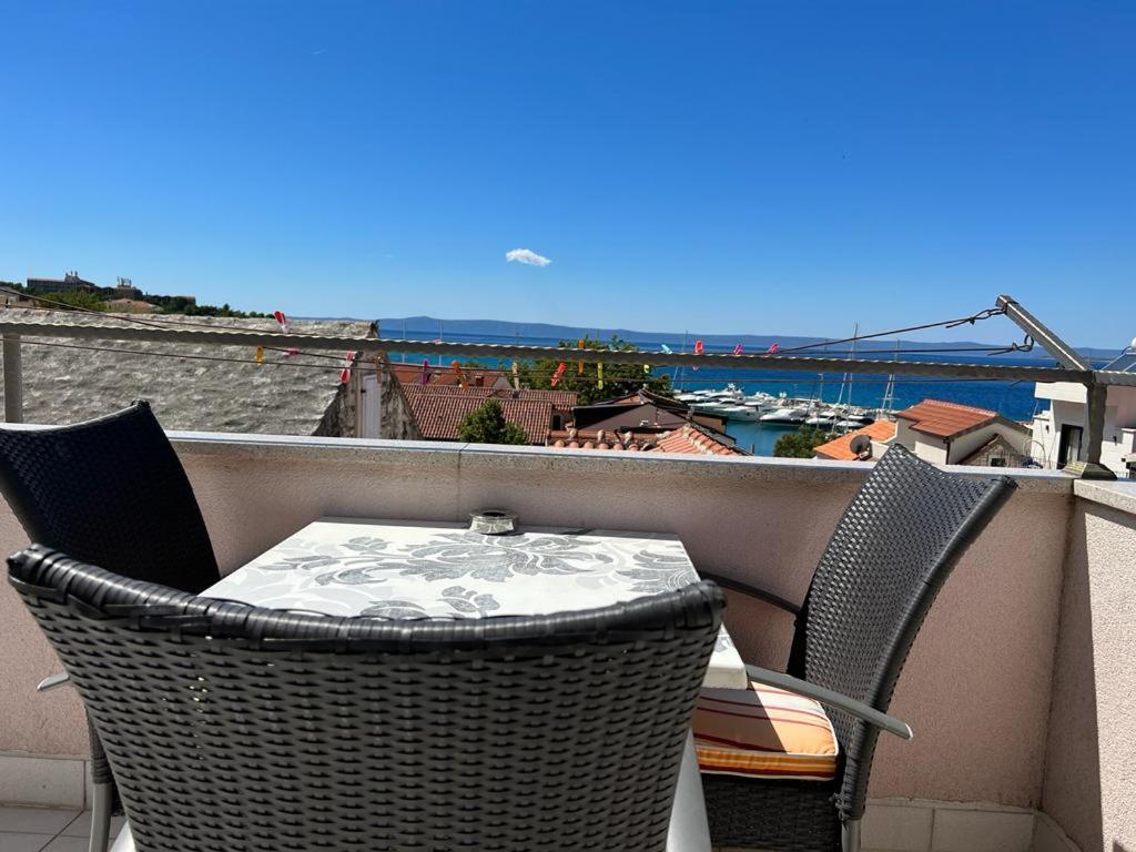 Holiday Baška Voda Exterior foto