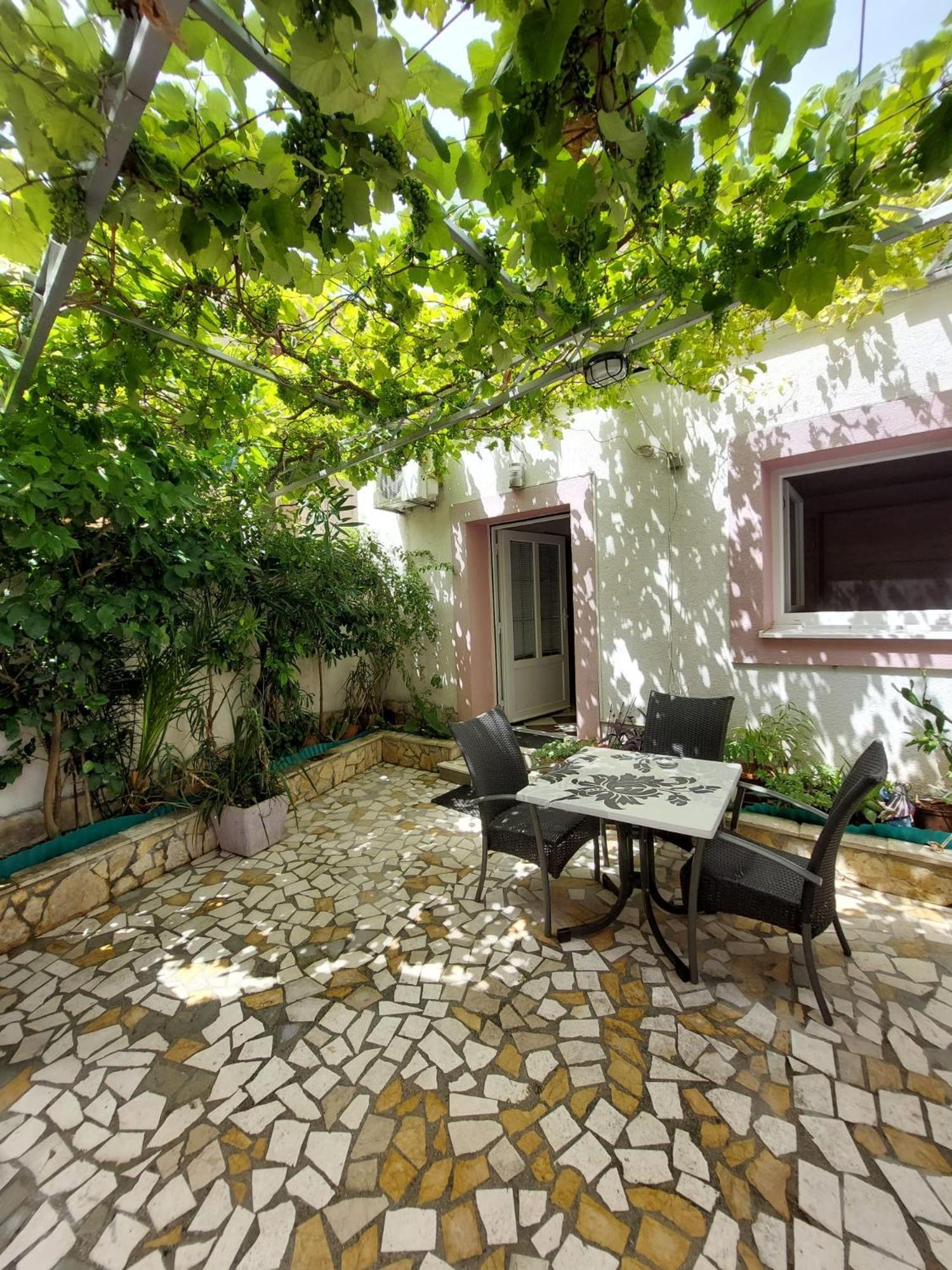 Holiday Baška Voda Exterior foto